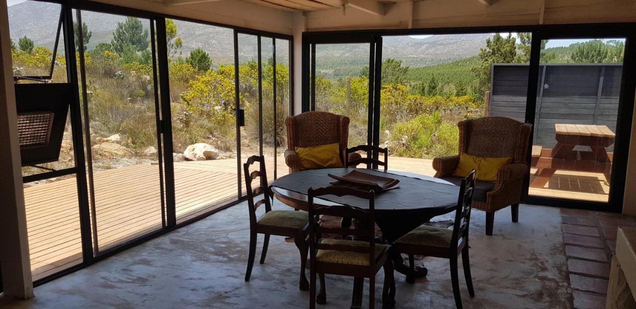 Avani Lodge Private Nature Reserve Botrivier Esterno foto